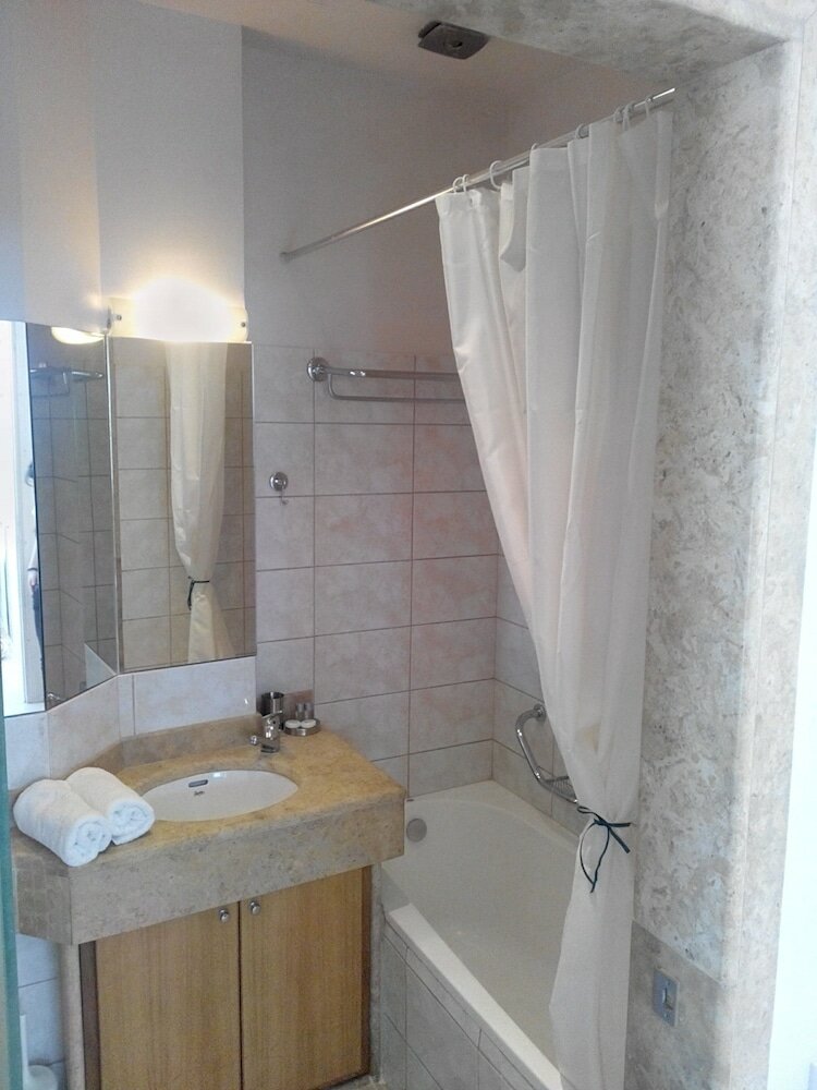 Фото Maria Apartments