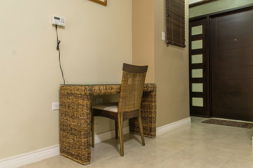 Фото Brompton 40 by Pro Homes Jamaica