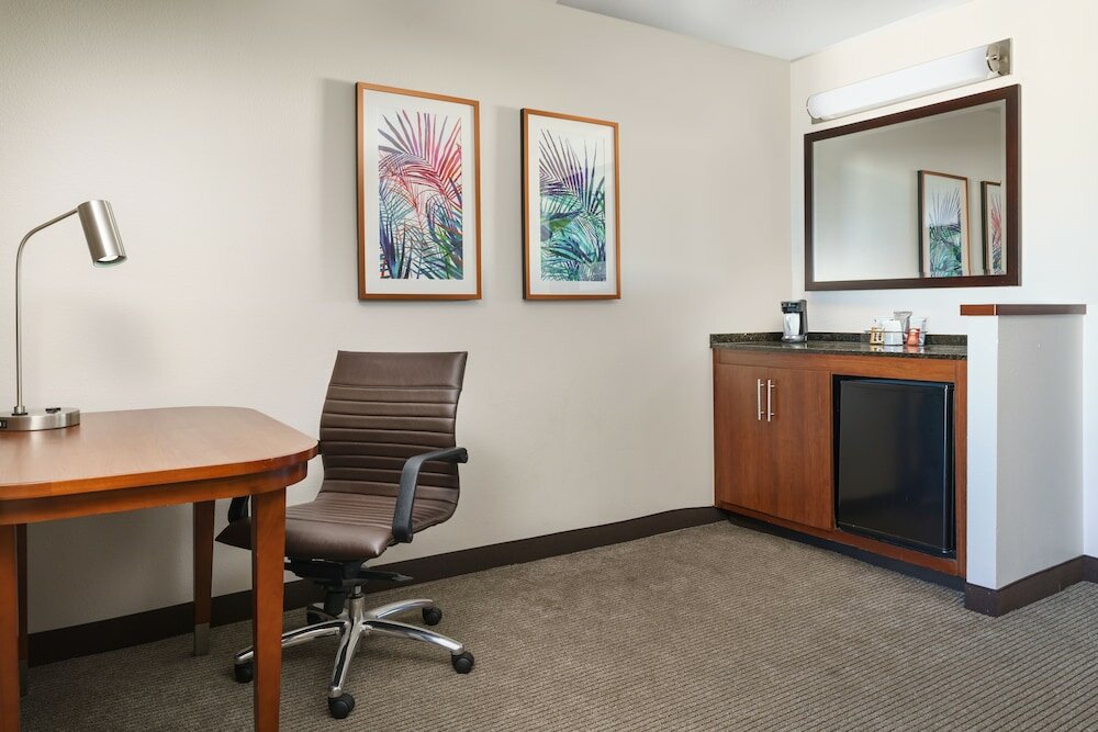 Фото Hyatt Place Ft. Lauderdale Airport & Cruise Port