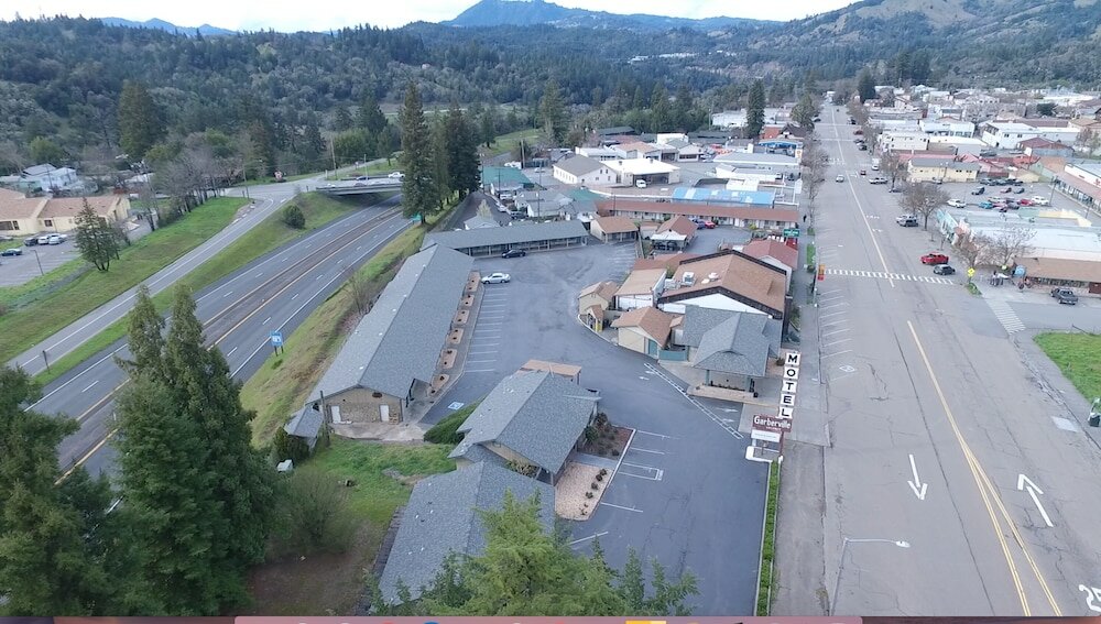 Фото Motel Garberville