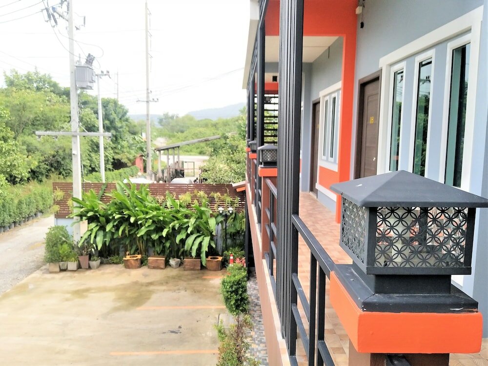 Фото Rossarin Garden Resort 2