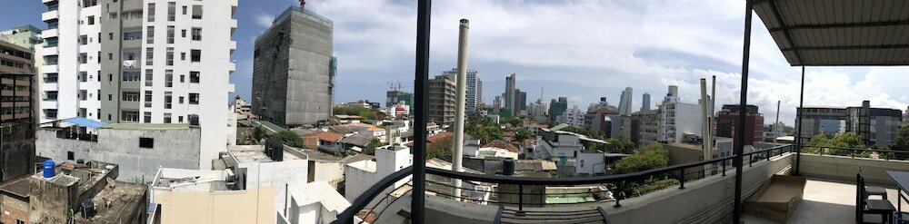 Фото The Apartments by Lanka Vacations