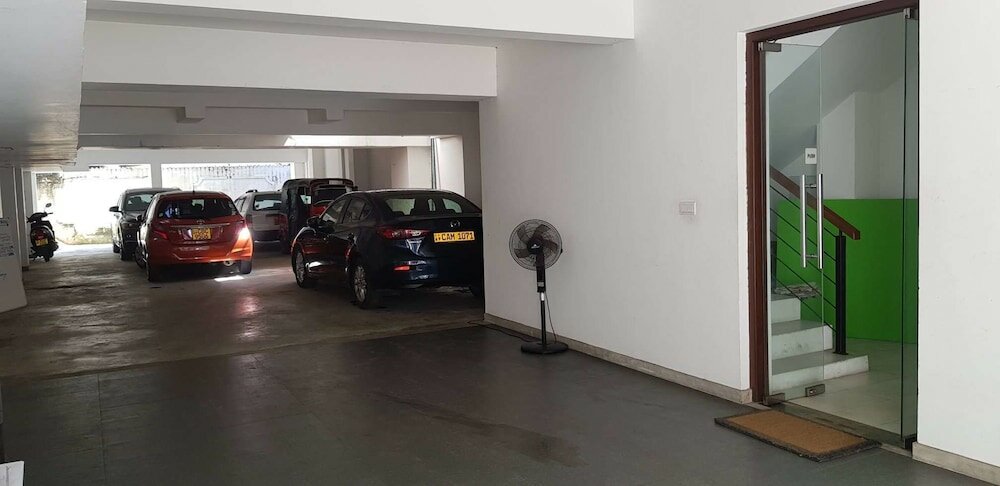 Фото The Apartments by Lanka Vacations