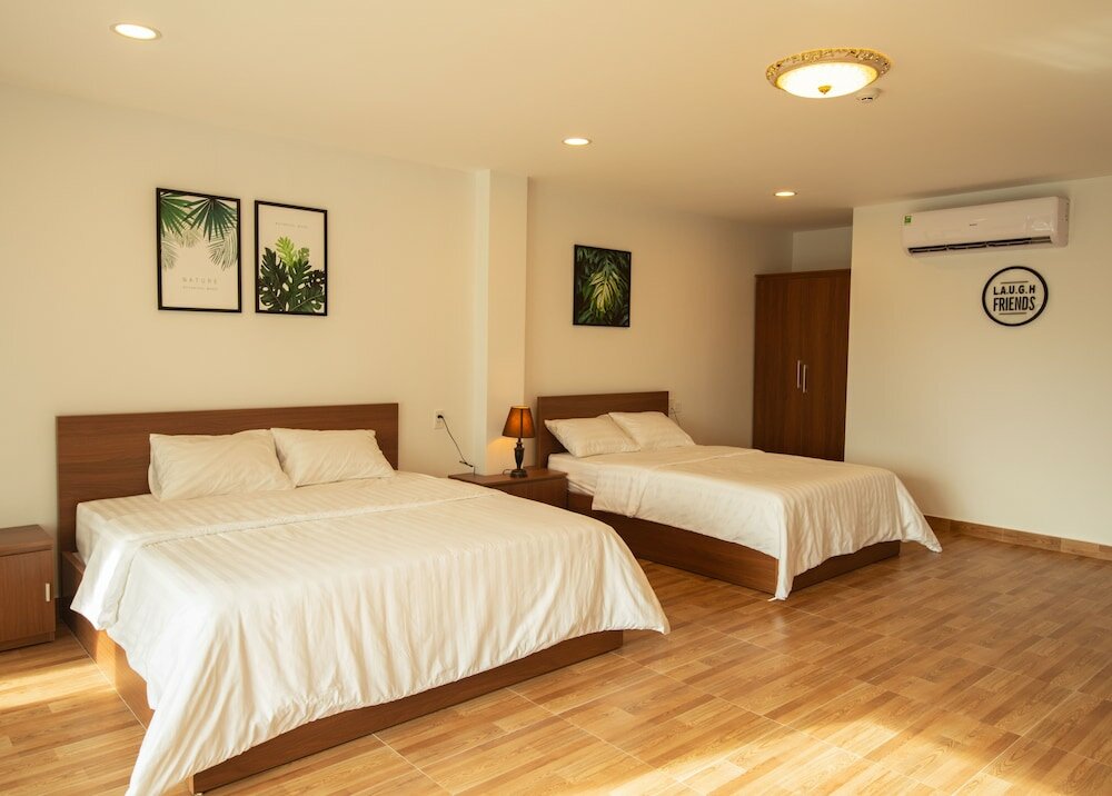 Фото Vic House Hotel