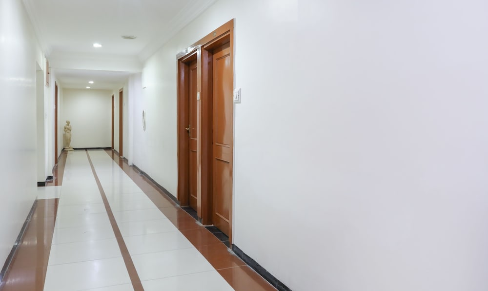 Фото Treebo Trend Omni Palace