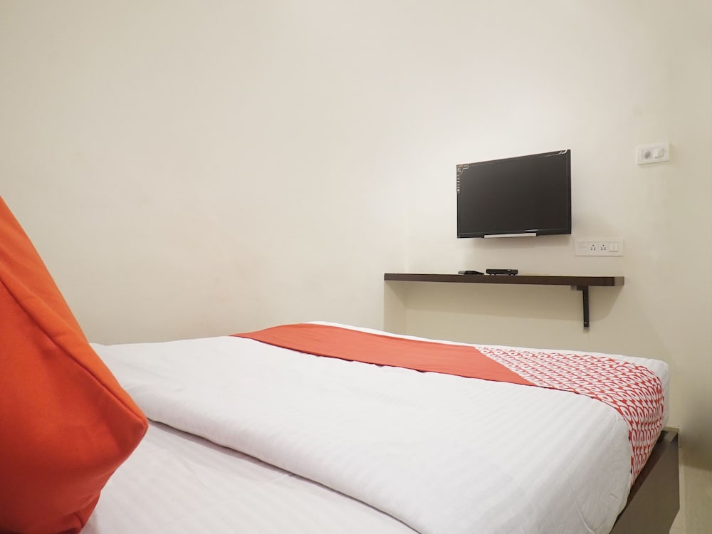 Фото Oyo 12529 Hotel Sunrise Regency