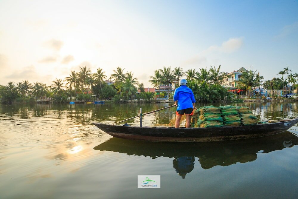 Фото River Waves Villa
