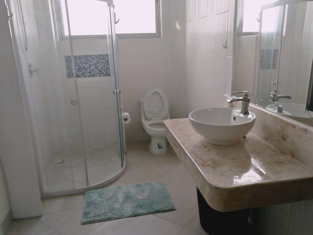 Фото Osean Oasis Luxury Apartment