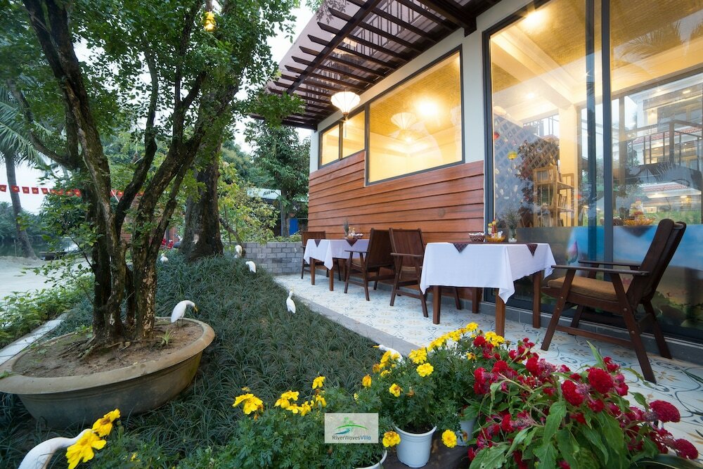 Фото River Waves Villa