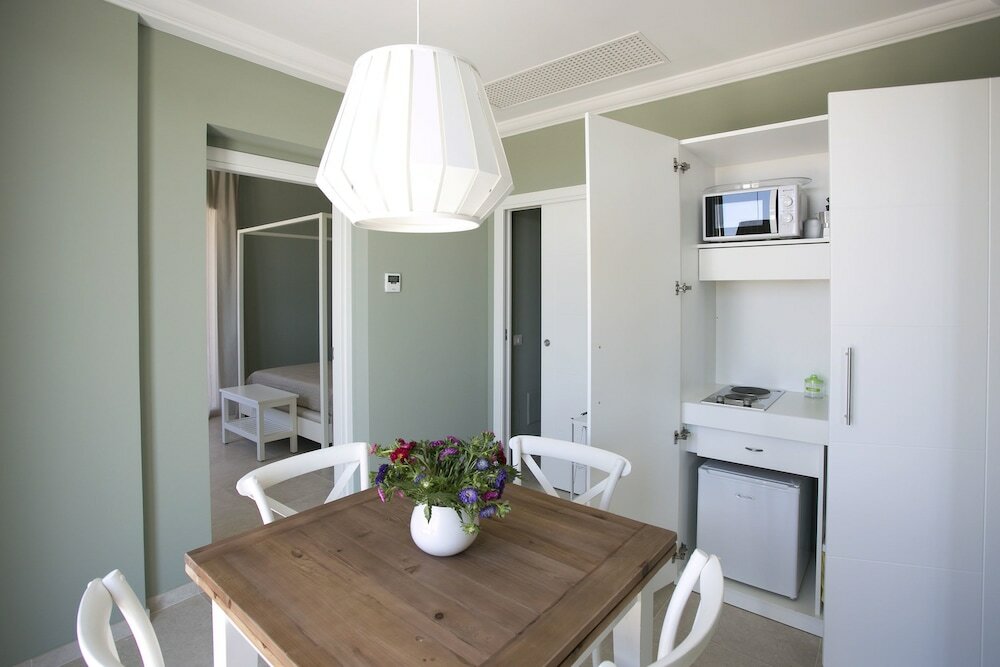 Фото Olea Court Resort