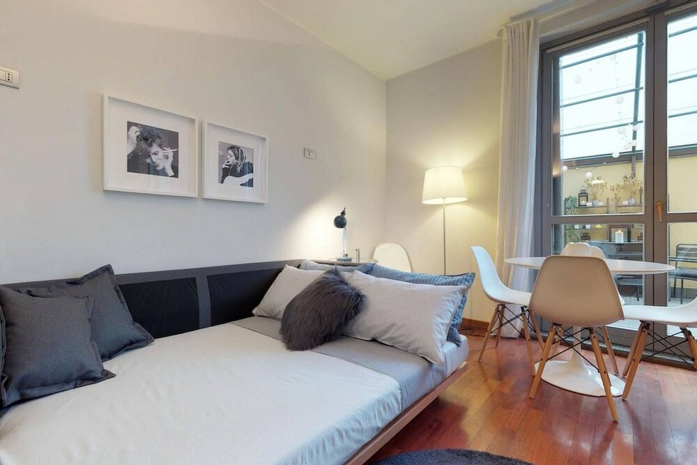 Фото Luxury 3 Bedrooms Near Duomo