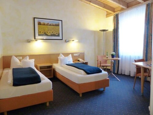 Гостиница Grimmelshausen Hotel в Гельнхаузене