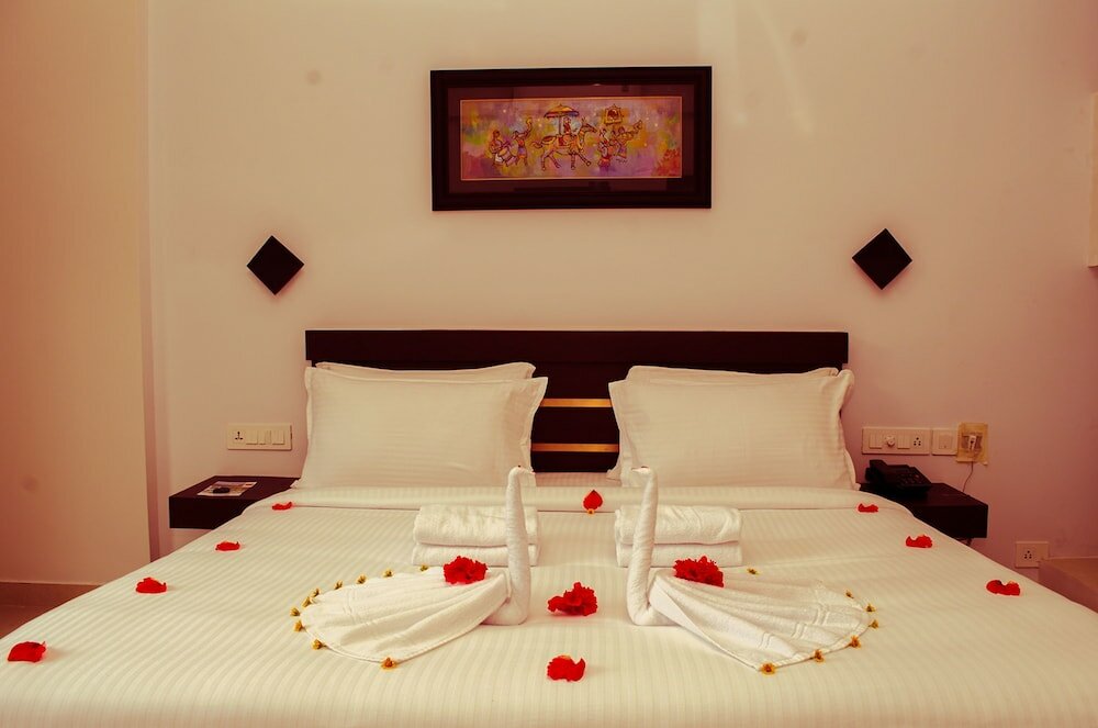 Фото Leela Backwaters Inn