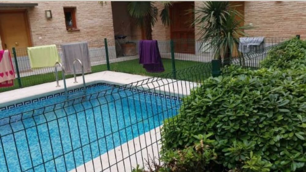 Фото Duplex University City Centre