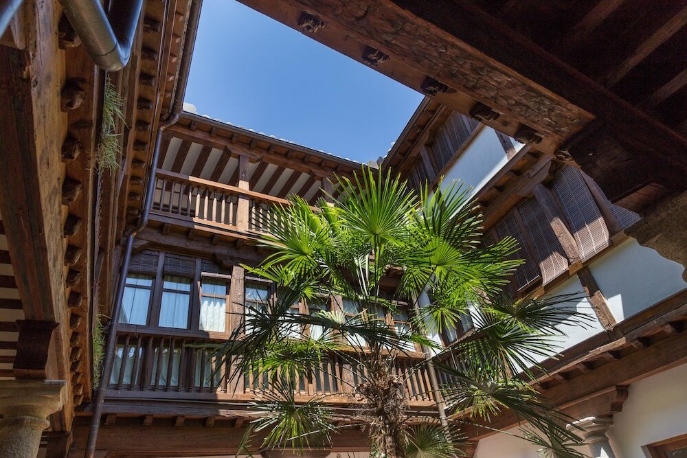 Фото Hostal Infantes