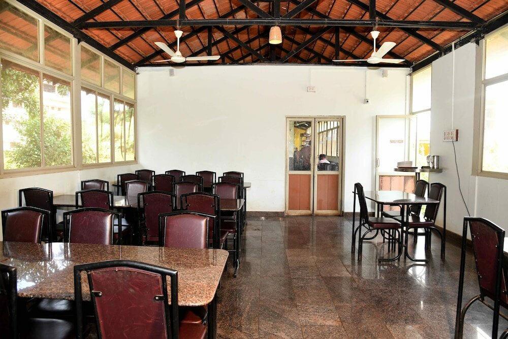 Фото Hotel Kamat Plus