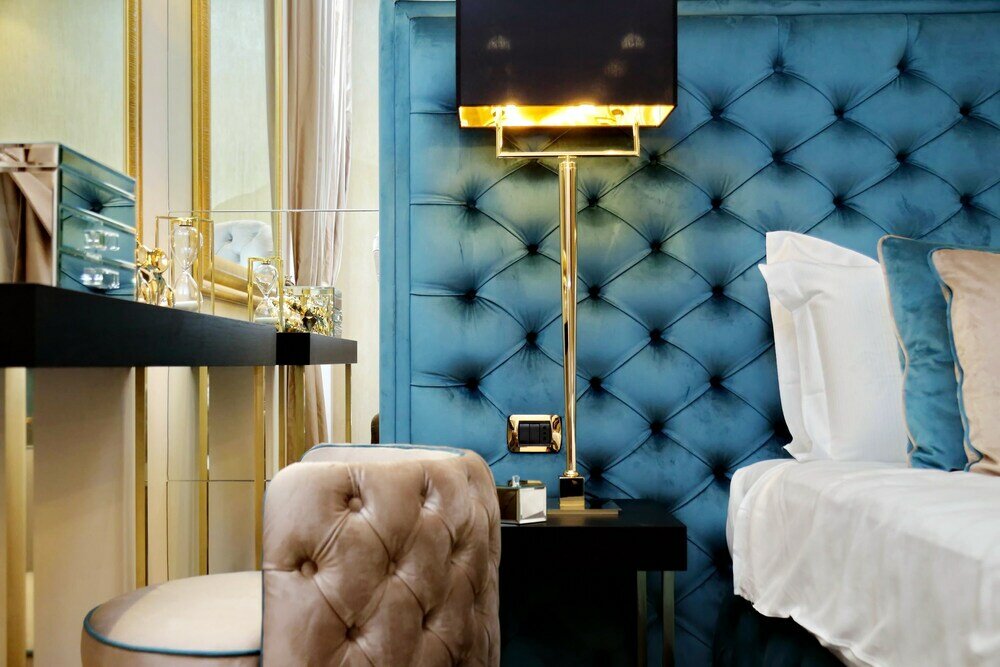 Фото Trevi Diamond Luxury Suite & Jacuzzi