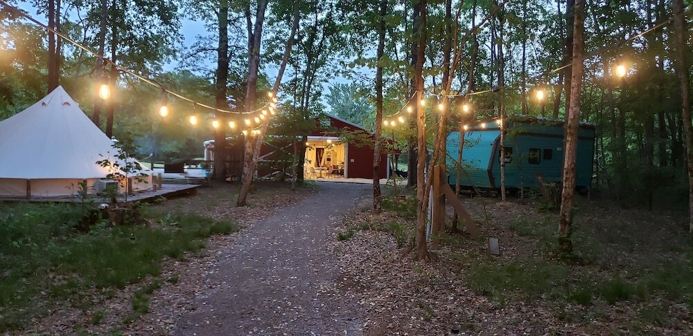 Фото Sassy Springs Retreat