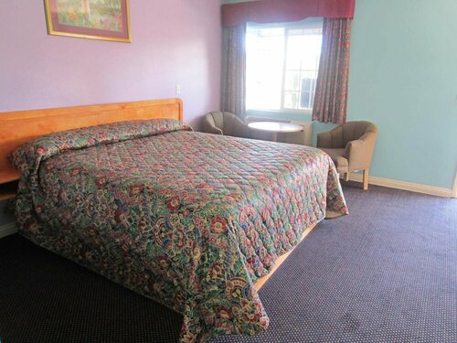 Гостиница Starlight Inn Van Nuys в Лос-Анджелесе
