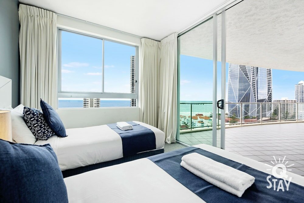 Фото Wings - Q Stay