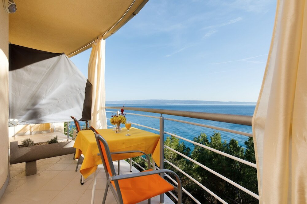 Фото Ark Beach Hotel