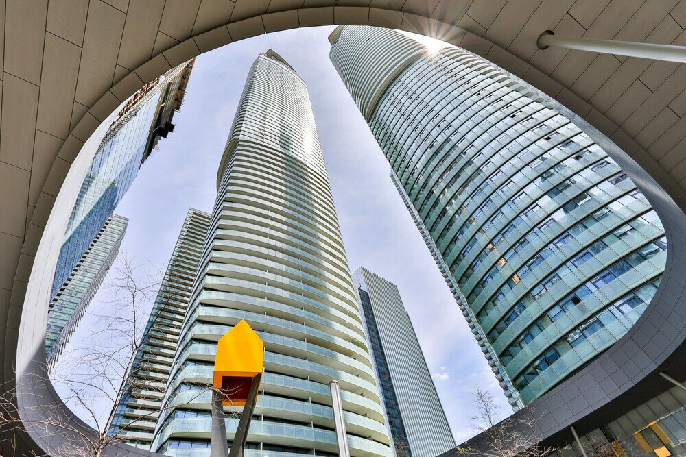 Фото Exquisite 55th Floor 2 Bed 2 Bath Parking