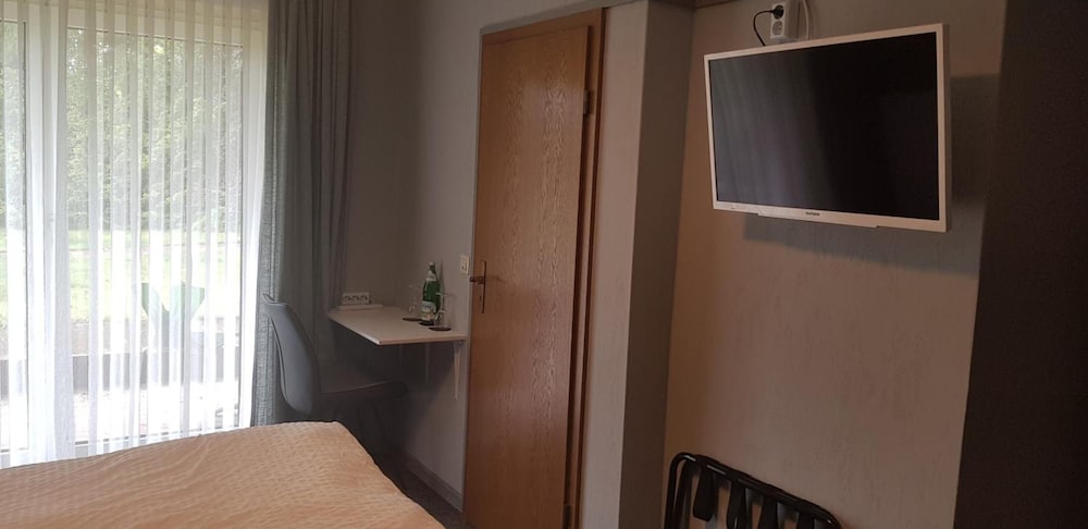 Фото Hotel Haus Hubertus