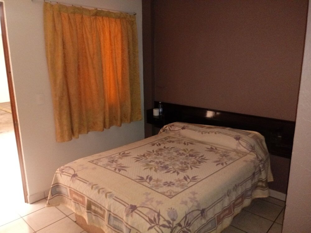 Фото Hotel El 2000