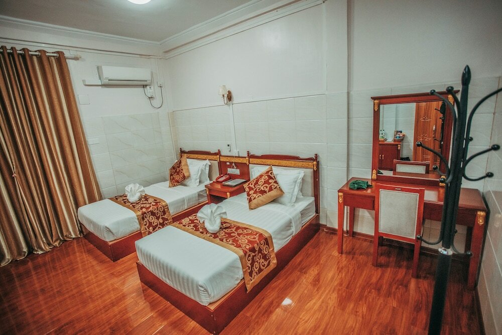 Фото Amber Palace Hotel