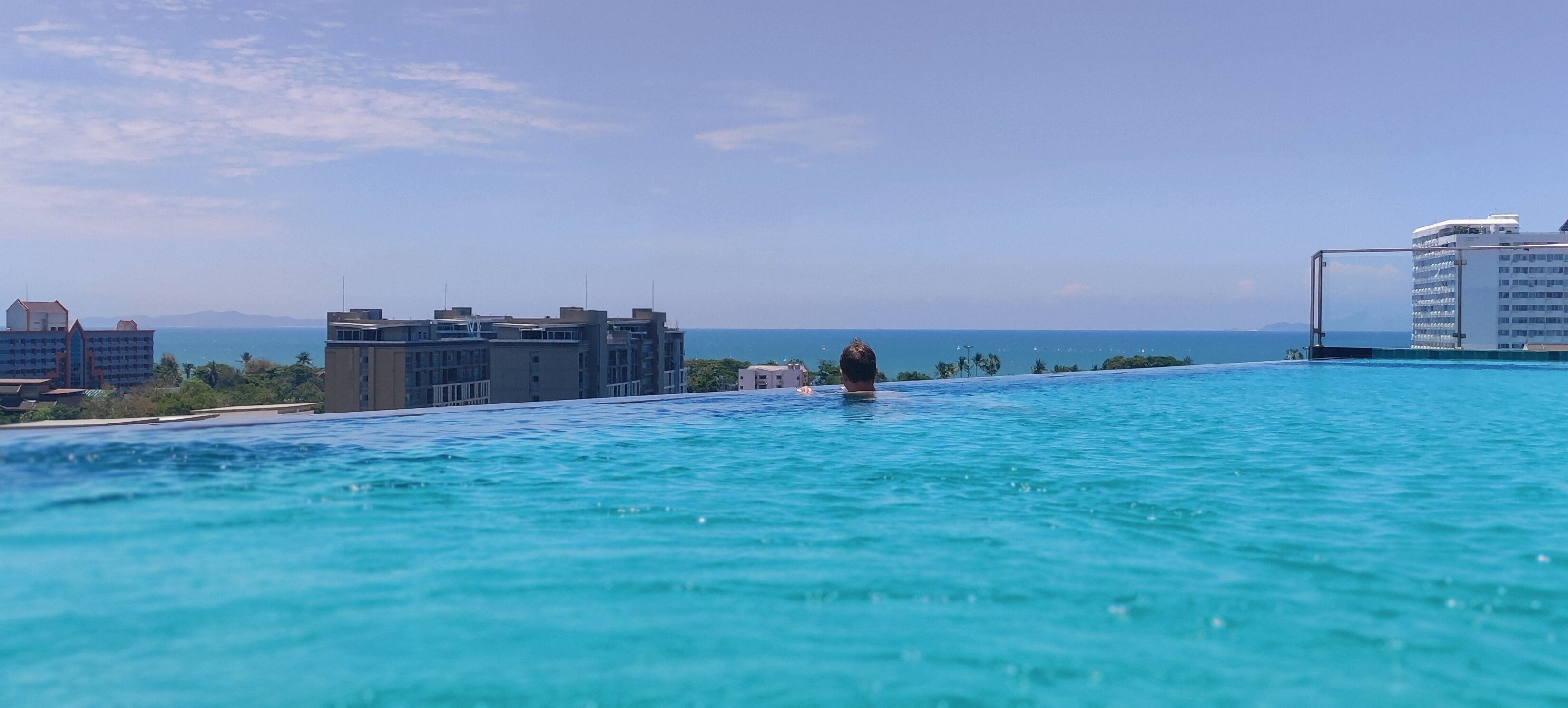 Фото LawinTa Hotel 