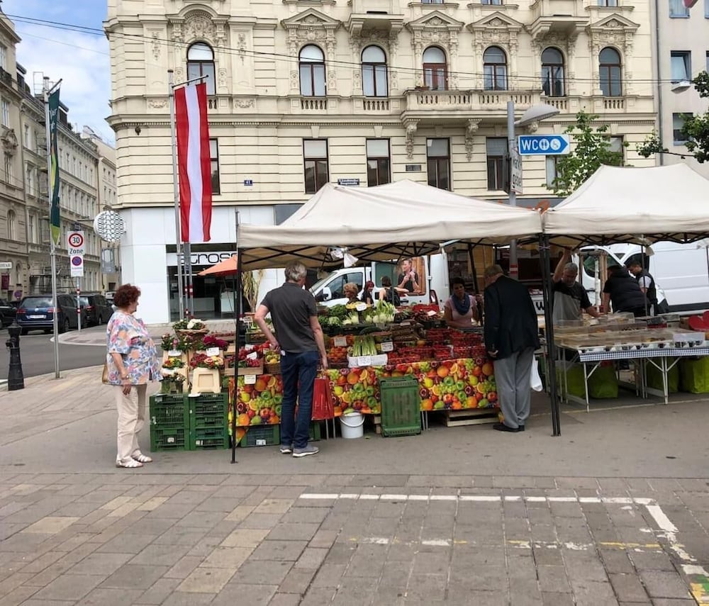 Фото Blueberry Living City Apartment