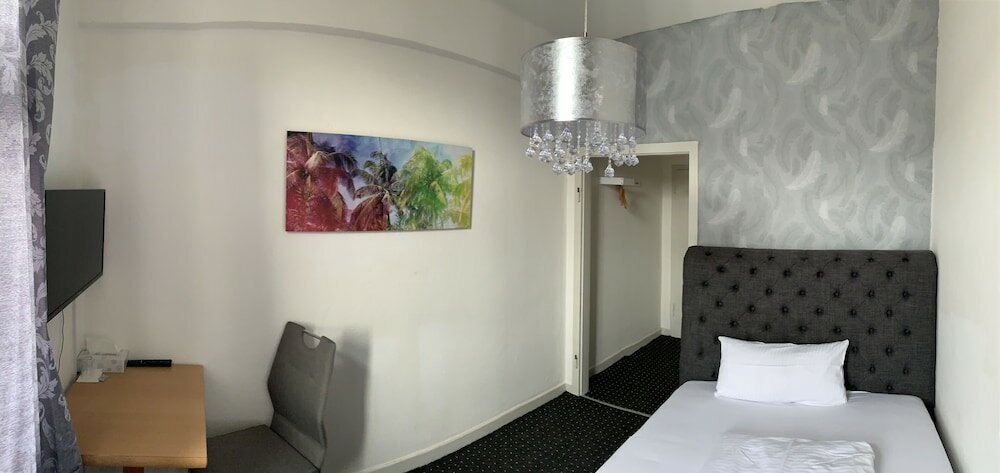 Фото City Max Hotel