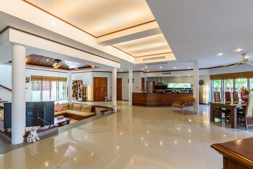 Гостиница Amber Pool Villa
