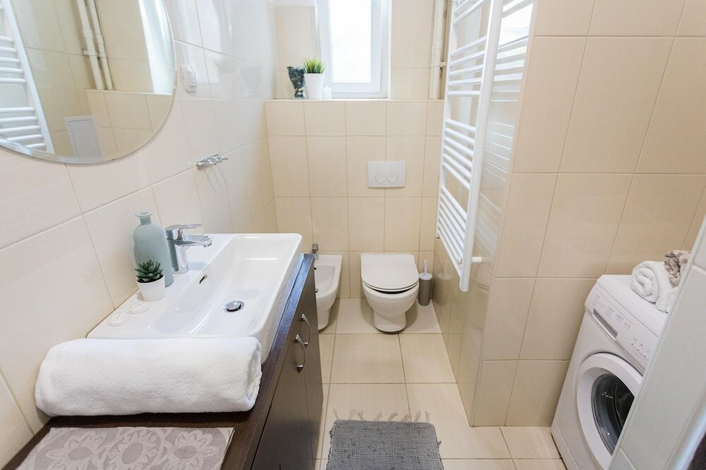 Фото Beautiful Main Square Studio With the Balcony