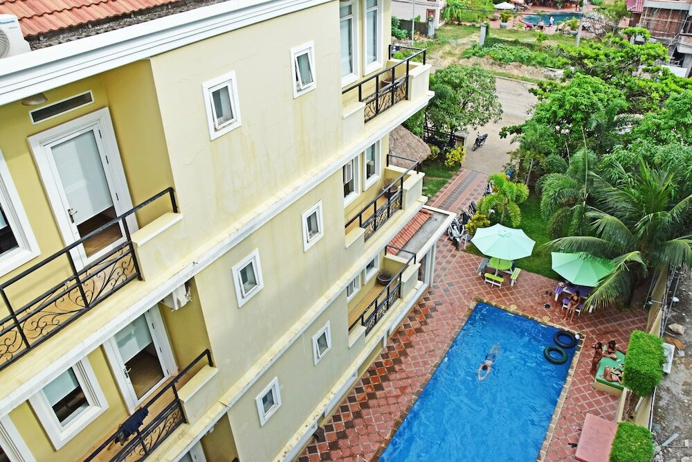 Фото Mad Monkey Kampot Hostel - Adults Only