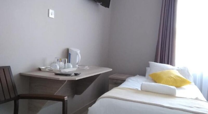 Гостиница Ivory Inn Bed & Breakfast в Габороне