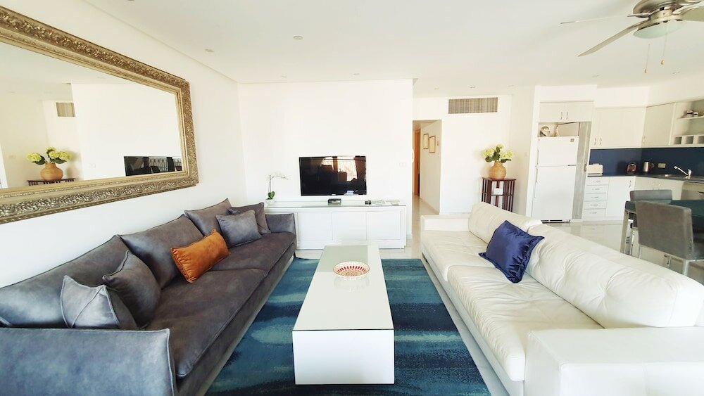 Фото Beautiful Apt Pool Hamam Sauna Y4