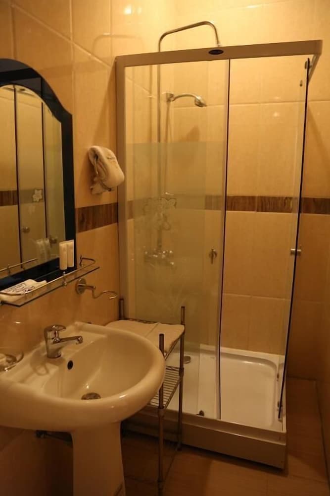 Фото Apartment Royale Hotel and Suite