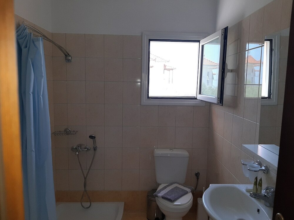 Фото Olive Tree Apartment