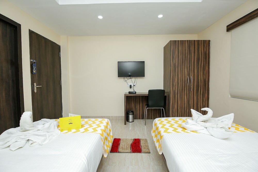 Фото FabHotel Carnival New Town Kolkata