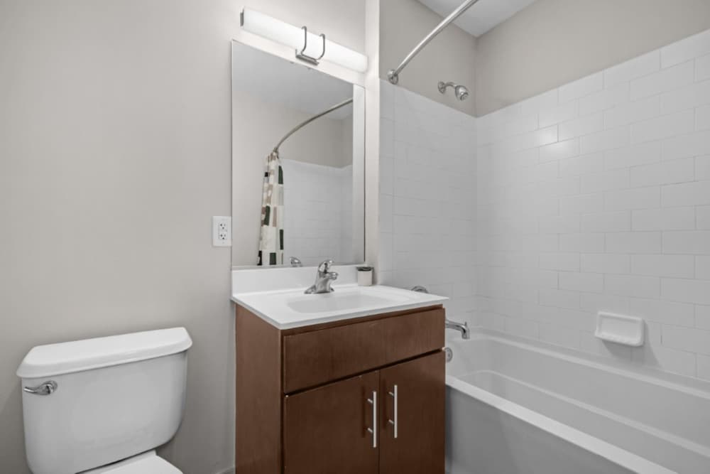 Фото Global Luxury Suites at The Wharf