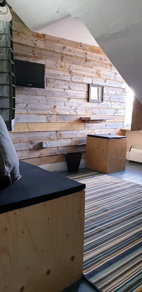 Фото Bunkhouse Bournemouth - Hostel