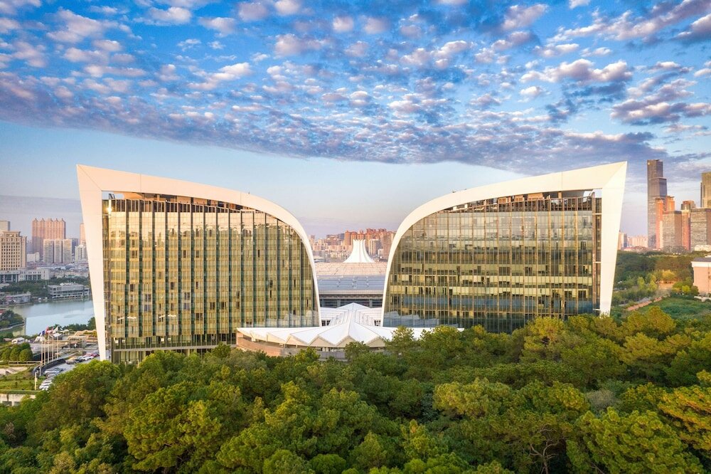 Фото Howard Johnson Caexpo Plaza Nanning