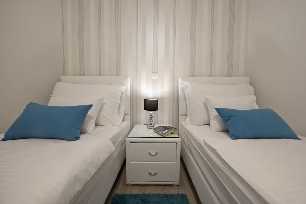 Фото Luxury Majpruz Suites