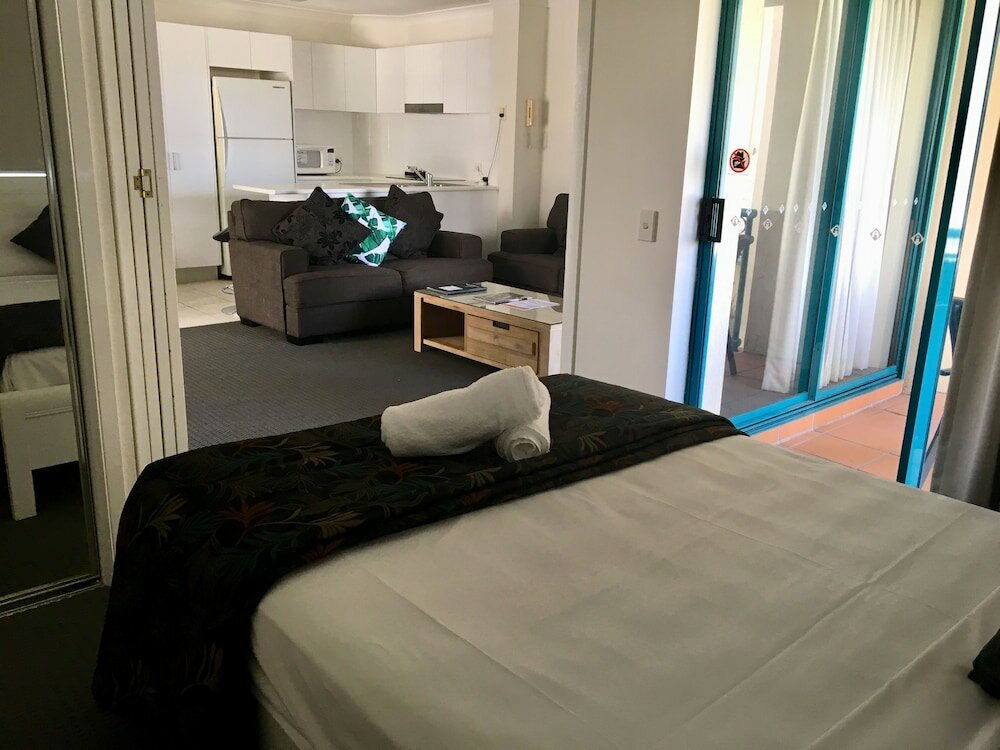 Фото Cha Private Apts Aruba Beach