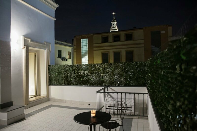 Гостиница Gleda Rooms Deluxe в Помпеи