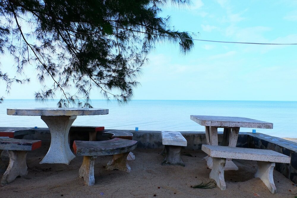 Фото Roong Arun Resort