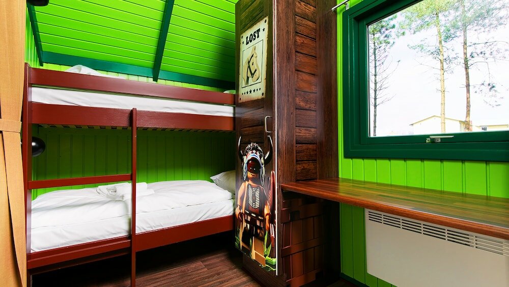 Фото Legoland Wilderness Barrels & Cabins