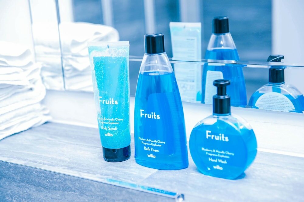 Фото Riverside 2 Bed Apartment