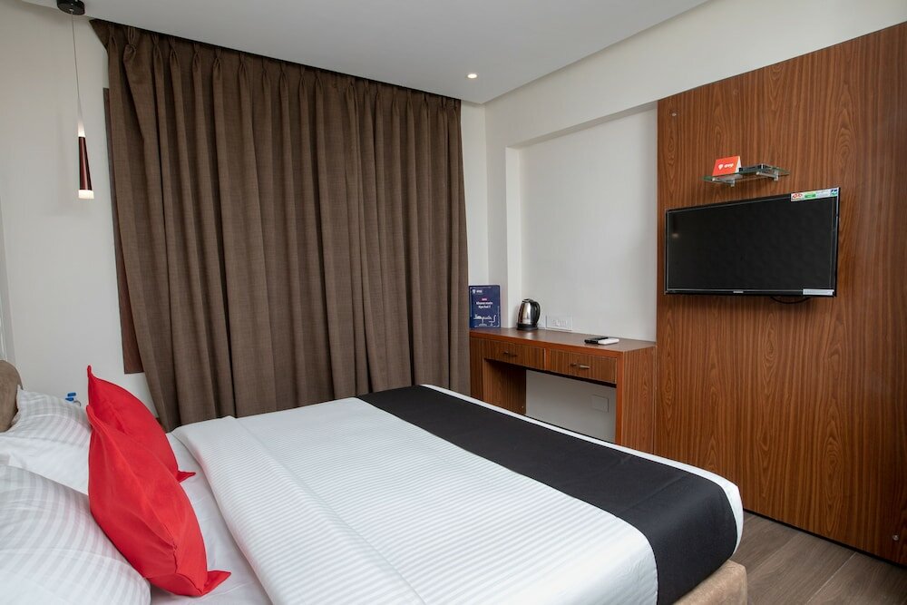 Фото Capital O 16891 Klase Hotels